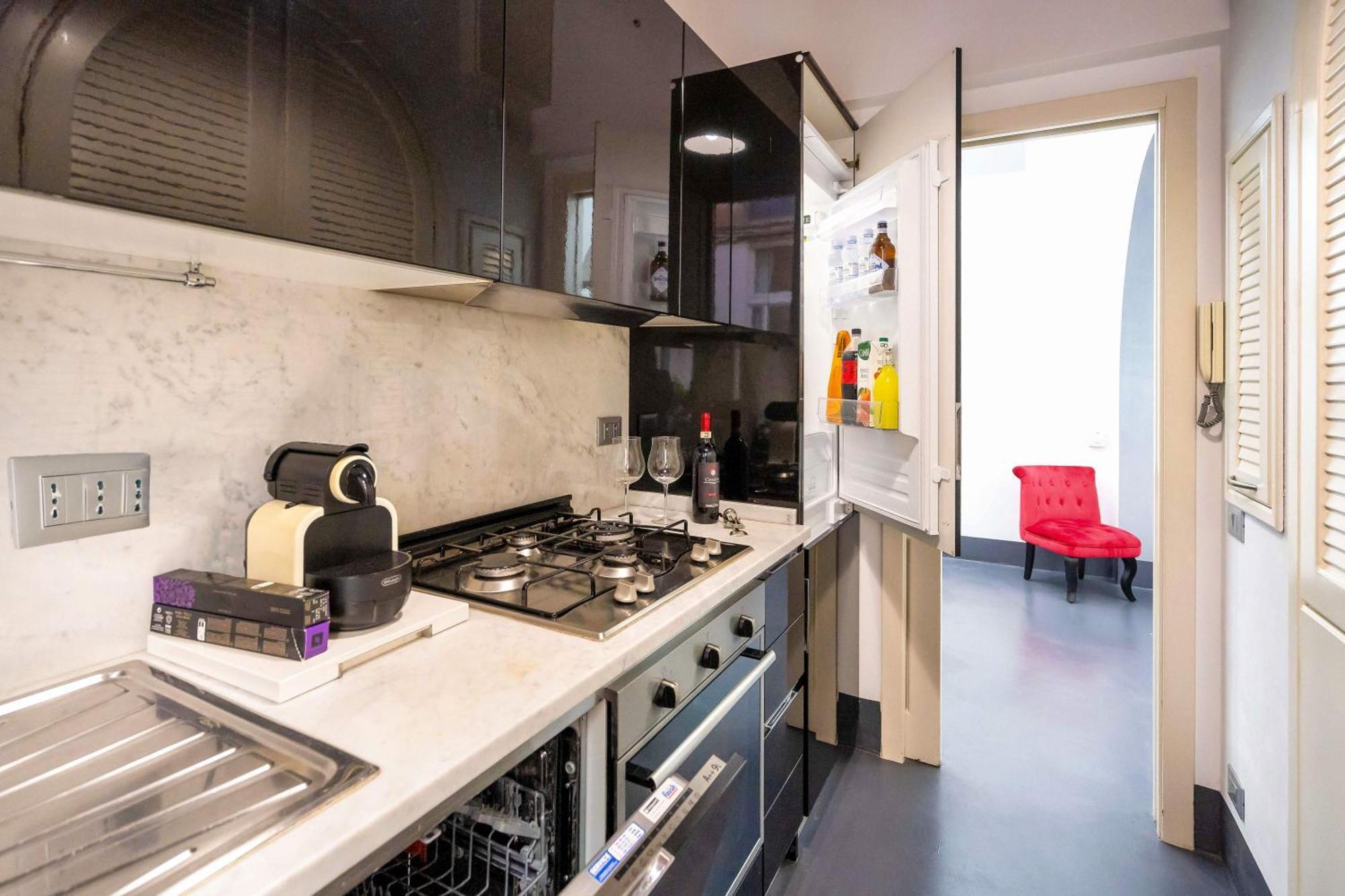 White Style Gambero Apartment Рим Екстериор снимка